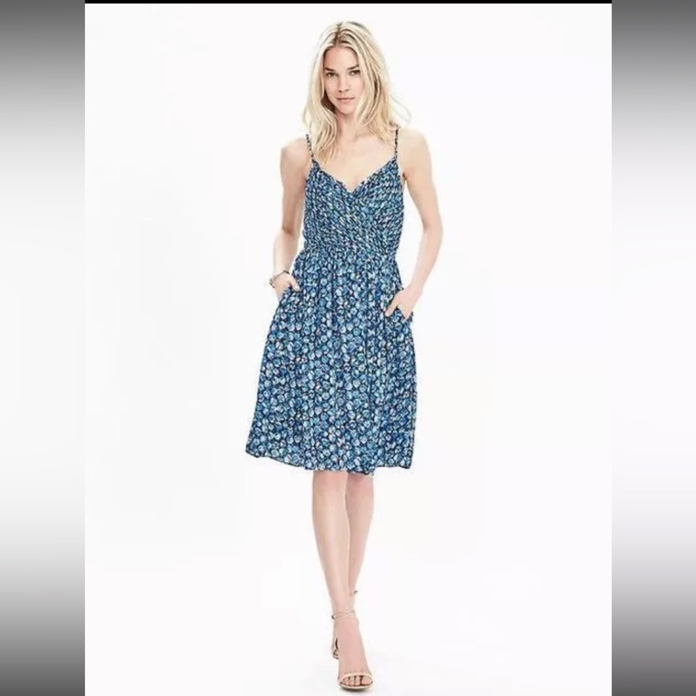 BANANA REPUBLIC Blue Floral Strappy Dress